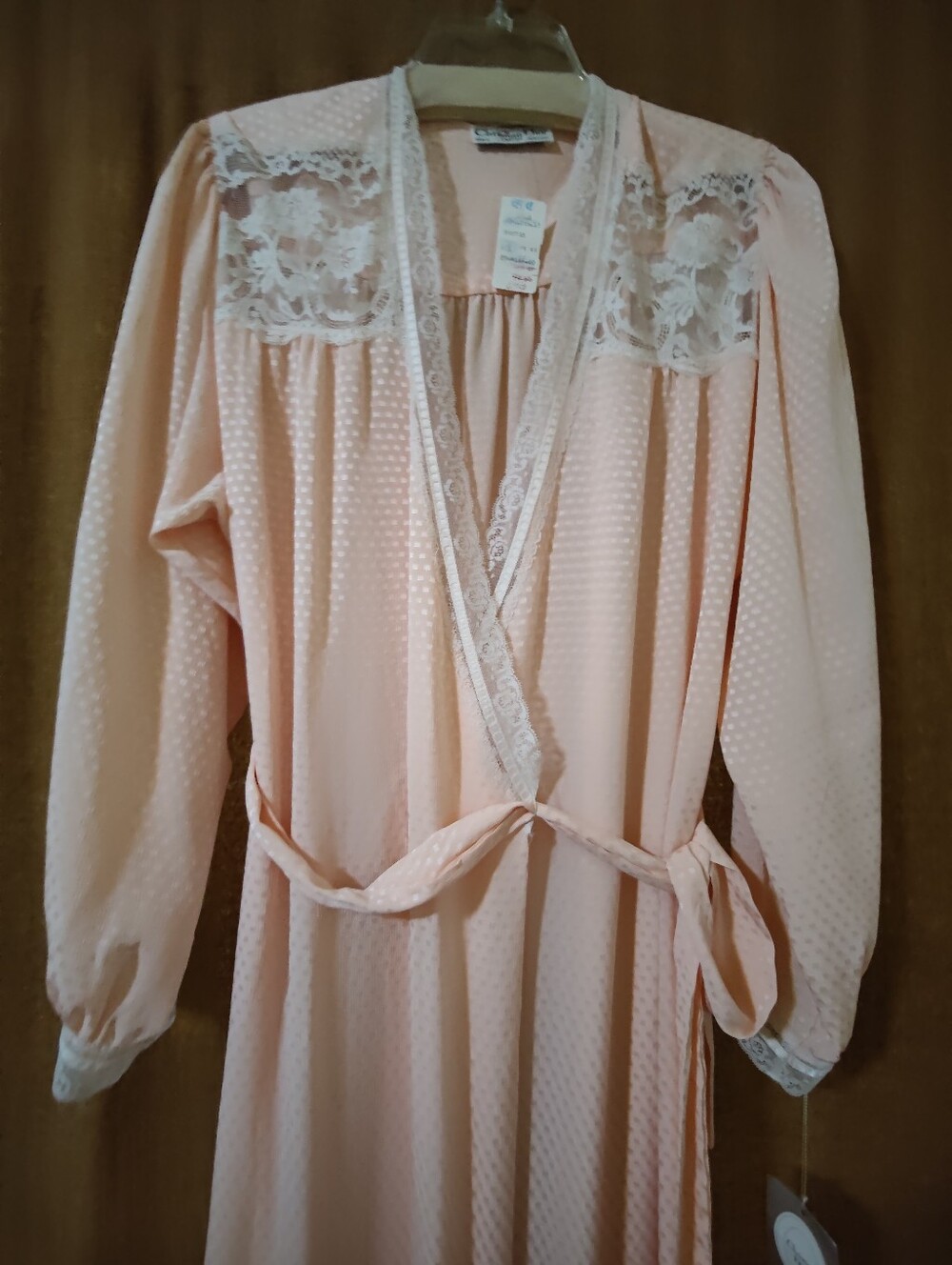 New With Tag Dior Vintage Light Peach Lace-Trim Long Nightgown & Robe Set - Picture 3 of 12